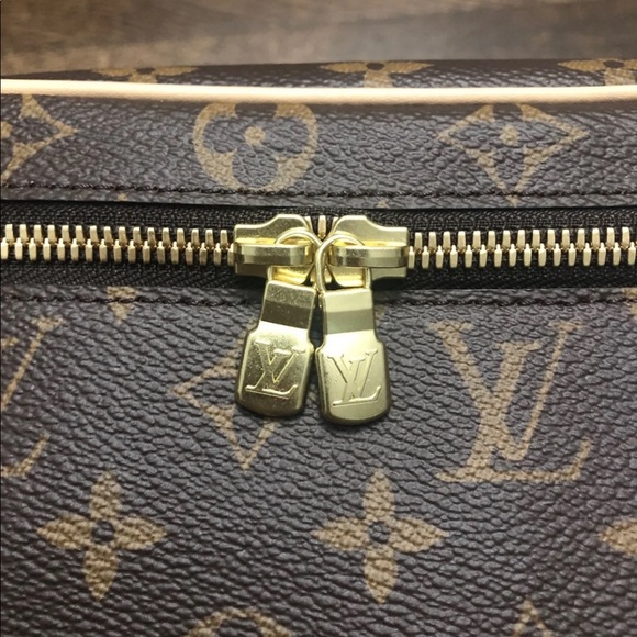 Sold! Authentic Louis Vuitton Nice BB Vanity Case - Picture 3 of 8